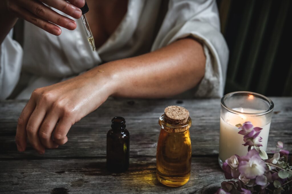 Aromatherapy with Essential Oils: Engaging the Senses